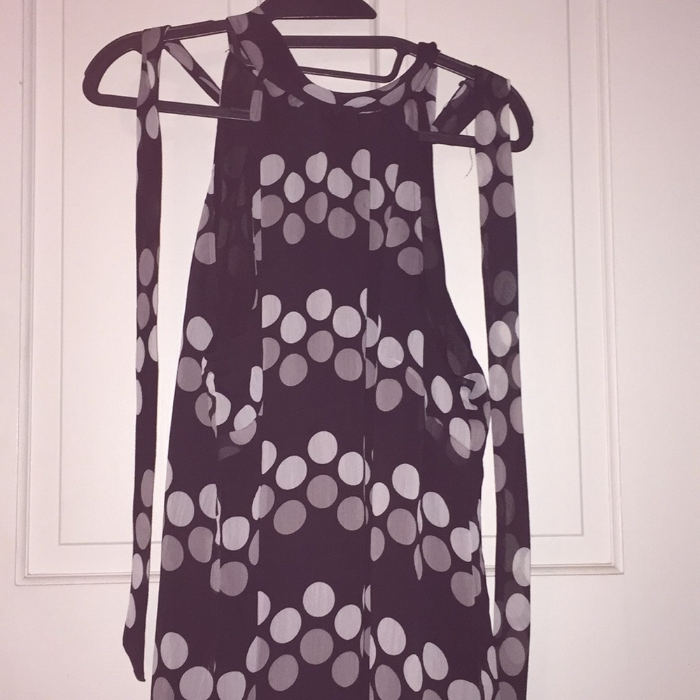 Breezy summer tank with tie